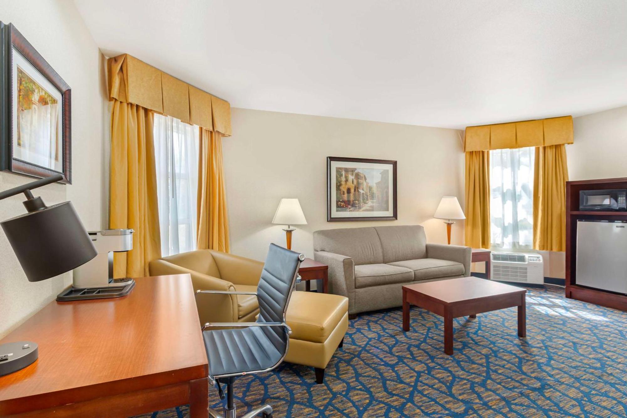 Best Western Plus Villa Del Lago Inn Patterson Dış mekan fotoğraf